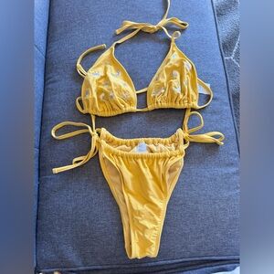 Yellow target swim suit top Large bottom Medium